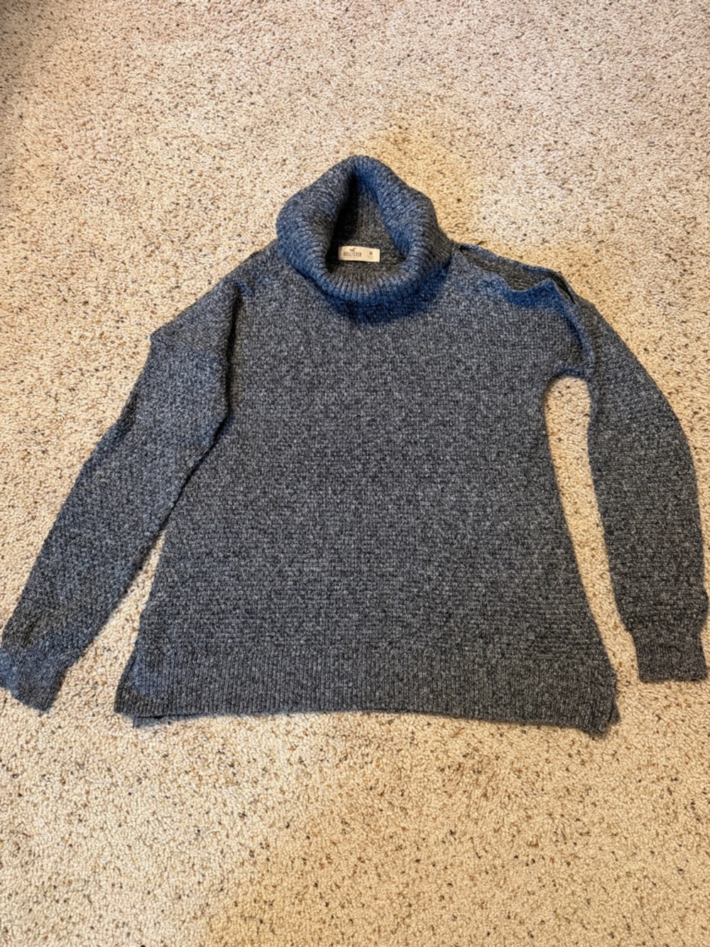 Women's Hollister gray Cowl Neck Cold Shoulder Sweater- M